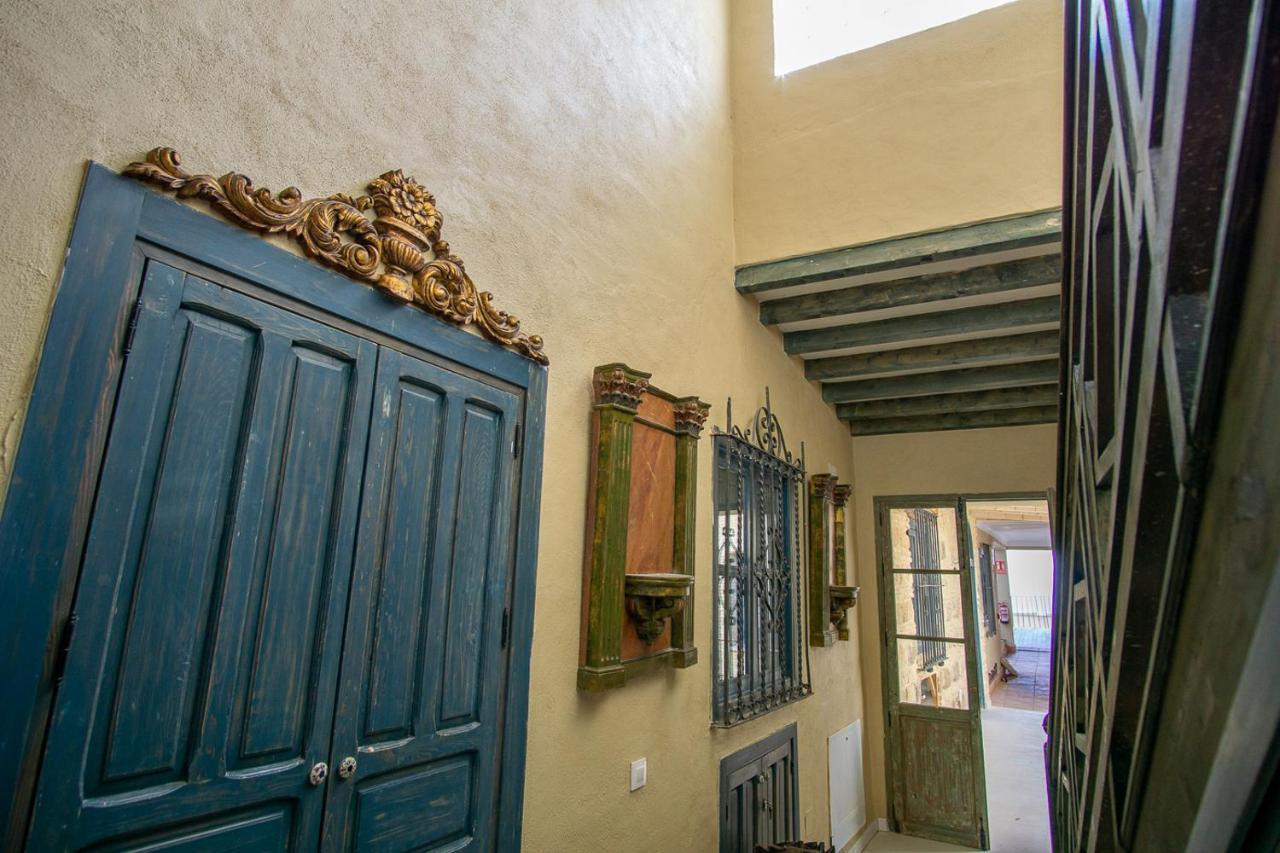 Apartamentos Sharis Jerez de la Frontera Exterior photo